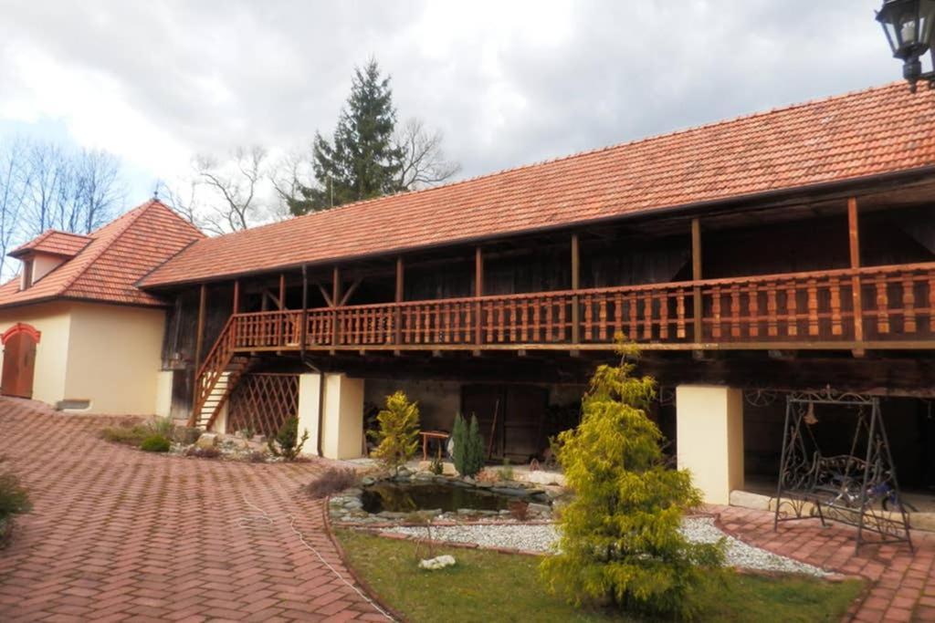 Zamecek Zdiky - Moderni Maly Apartman Bujanov Dış mekan fotoğraf